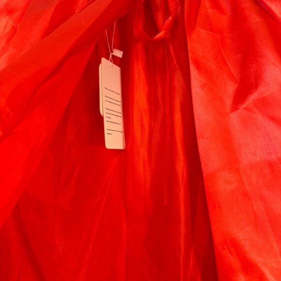Red Satin BIGXIAN Adult Size Cape With Tie Closure - Picture 3 of 6